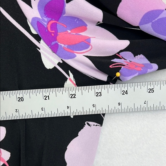 Calvin Klein Faux Wrap Dress Sz 1X* Black/Pink Floral Polyester Knit Like New - Picture 8 of 10